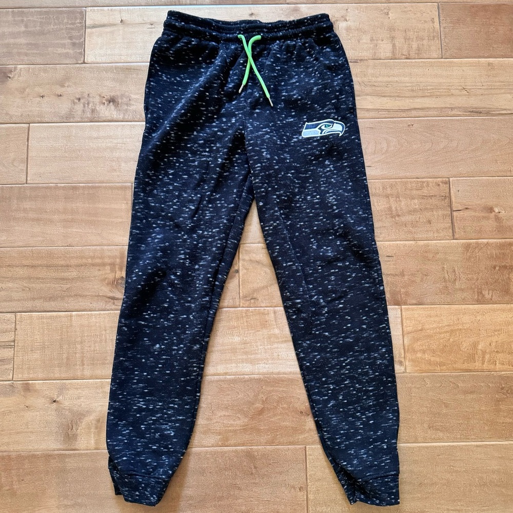 NFL Seattle Seahawks Football Jogger Sweatpants in Heathered Charcoal / Green